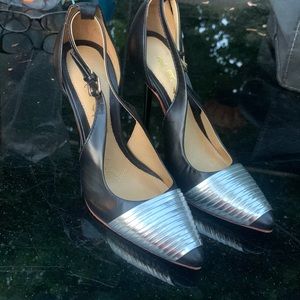 Size 6. Lamb Roderick black stiletto 3 inch heels.